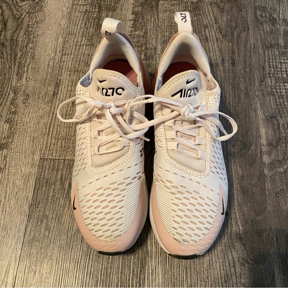 Nike Airmax 270, size 8 - Picture 9 of 11